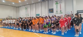 Cheerleader-1